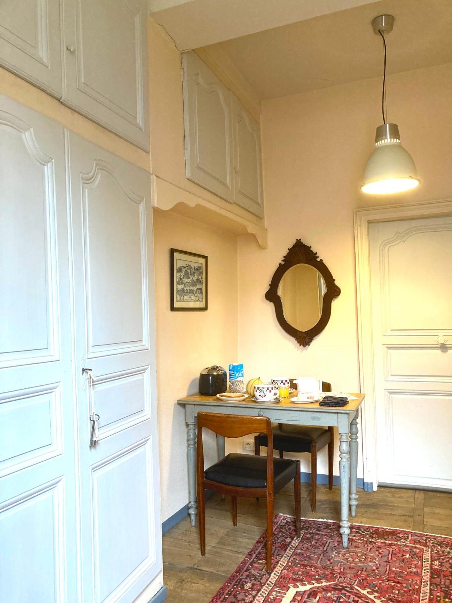 Homestay La Garconniere Centre Historique *