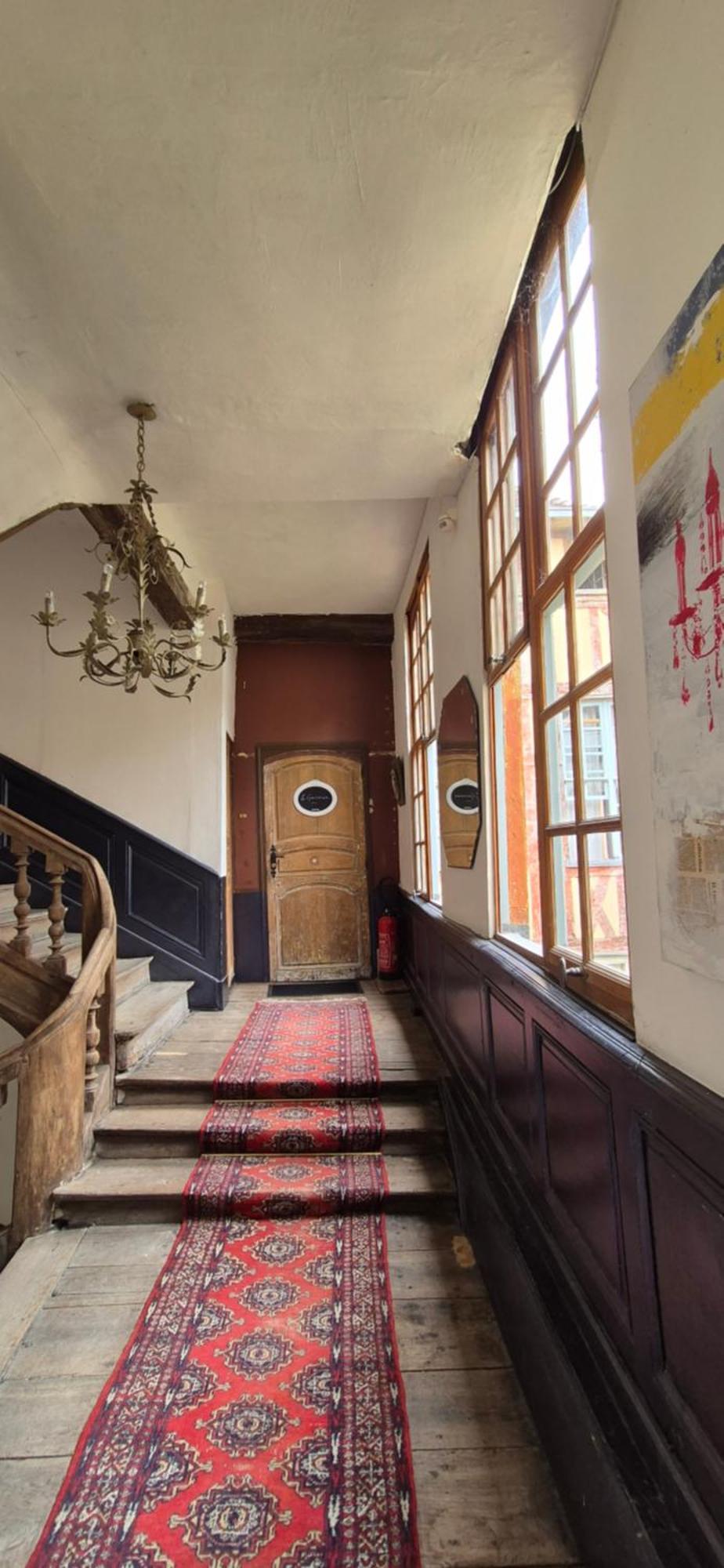 La Garconniere Centre Historique Homestay